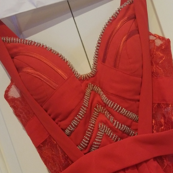 Formal Dress - Picture 3 of 4